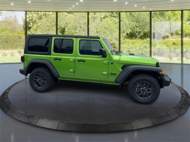 2025 Jeep Wrangler Sport S photo 2