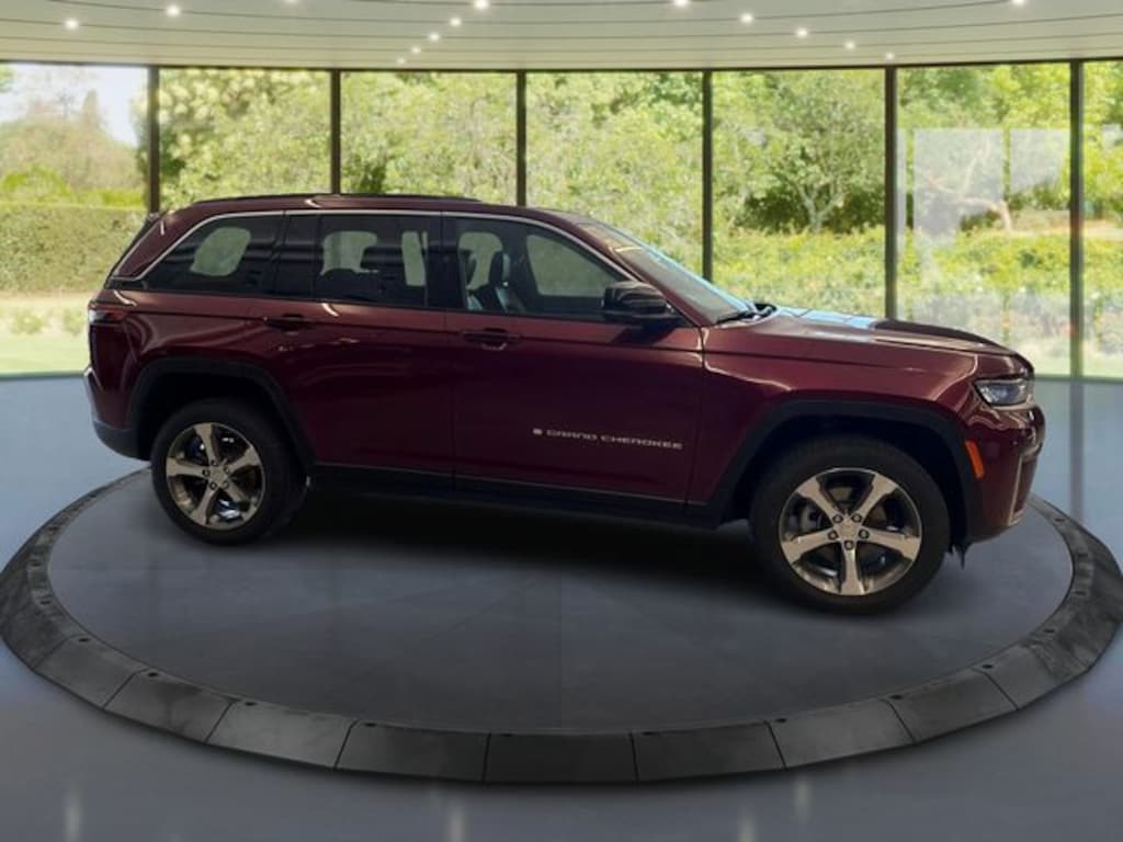 New 2026 Jeep Grand Cherokee Limited Sport Utility