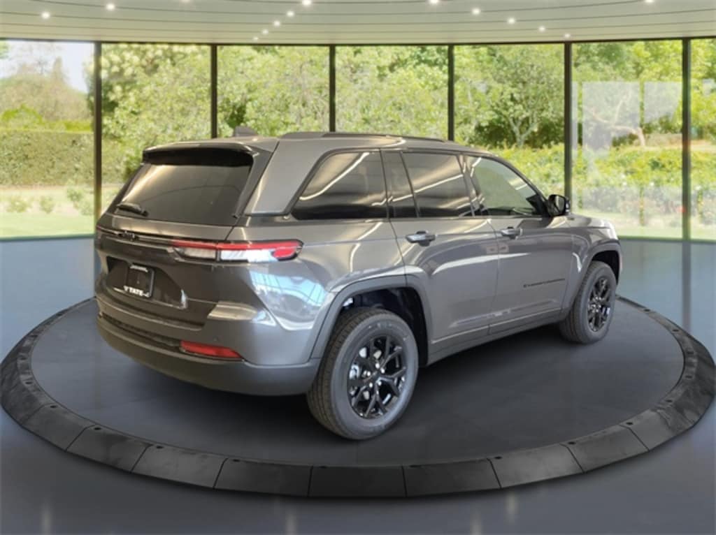 New 2025 Jeep Grand Cherokee Altitude X Sport Utility