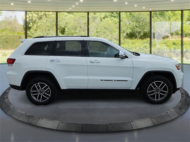 Certified 2022 Jeep Grand Cherokee WK Limited with VIN 1C4RJFBG5NC122540 for sale in Glen Burnie, MD