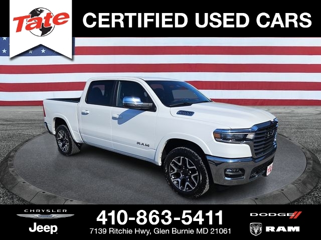 2025 RAM 1500 Laramie 4x4 Crew Cab 5'7's photo