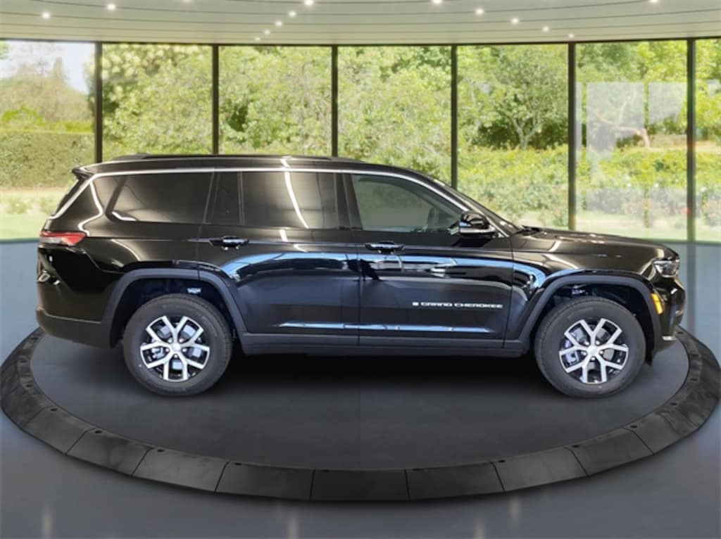 New 2025 Jeep Grand Cherokee L Limited Sport Utility