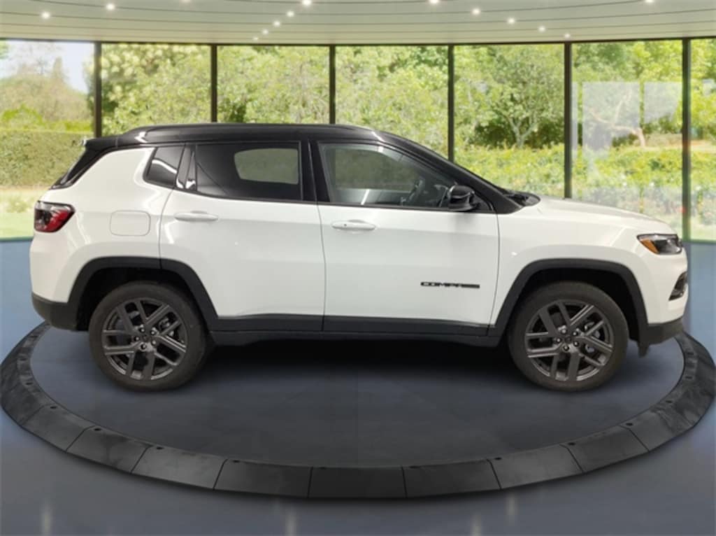 New 2026 Jeep Compass Limited Sport Utility