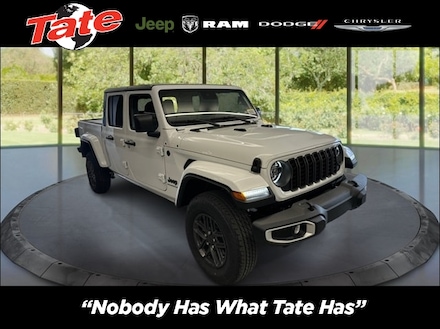 2025 Jeep Gladiator Sport S Pickup