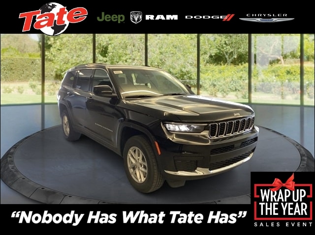 2025 Jeep Grand Cherokee L Laredo's photo