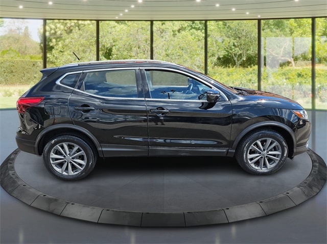 Used 2019 Nissan Rogue Sport SV with VIN JN1BJ1CR6KW322828 for sale in Glen Burnie, MD