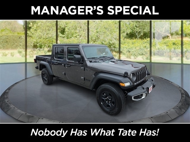 2024 Jeep Gladiator Sport's photo