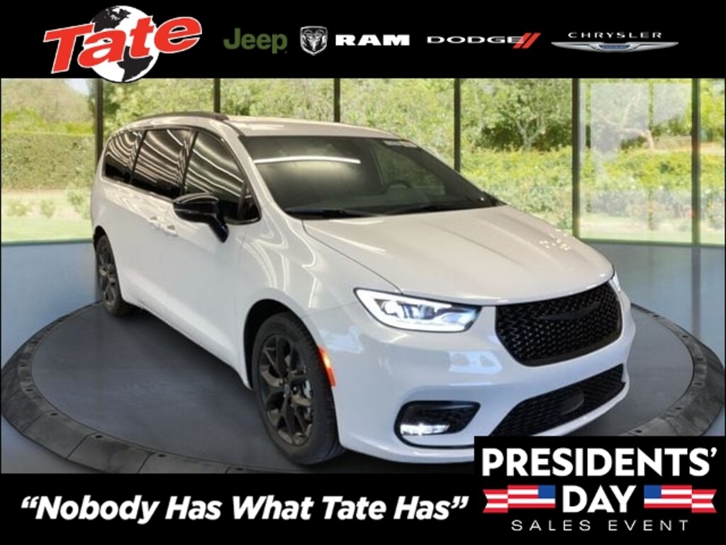 New 2026 Chrysler Pacifica Select Passenger Van