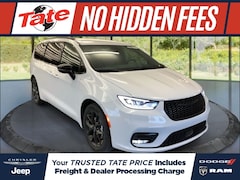 2026 Chrysler Pacifica Select Passenger Van