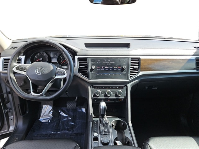 2021 Volkswagen Atlas V6 SE Technology photo 3