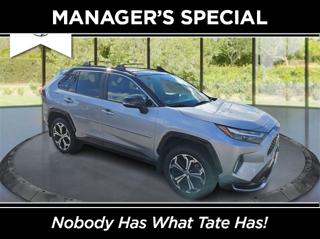 2022 Toyota RAV4 XSE's photo