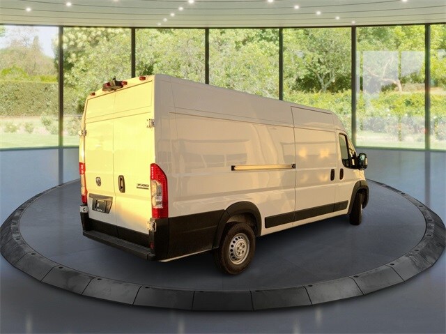2026 Ram ProMaster 3500 Cargo Van photo 2