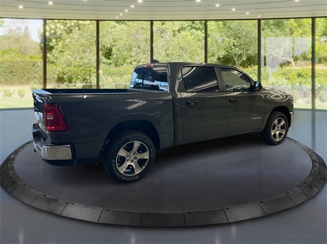 2026 Ram 1500 Tradesman photo 2