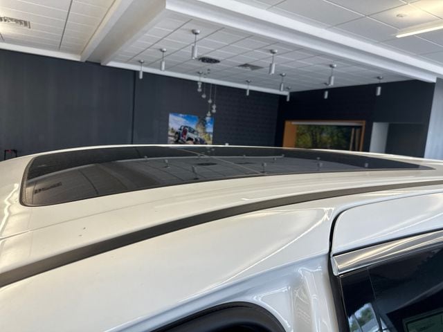 2026 Chrysler Pacifica Select - Photo 19