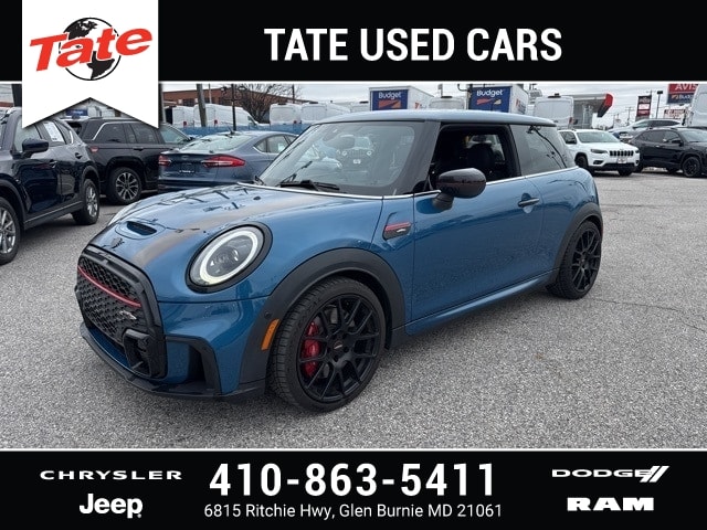 2024 MINI Hardtop 2 Door John Cooper Works's photo
