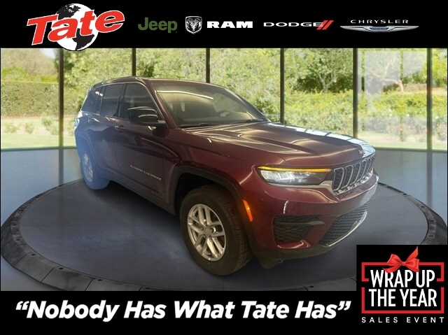 2025 Jeep Grand Cherokee Laredo's photo