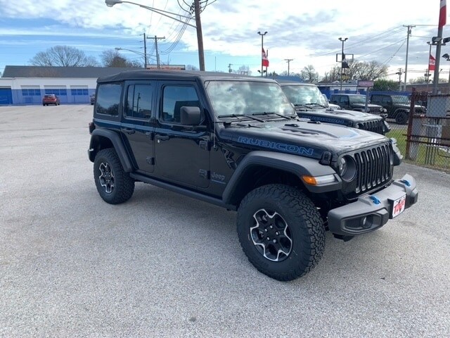 2023 Jeep Wrangler 4xe Rubicon Sport photo 3