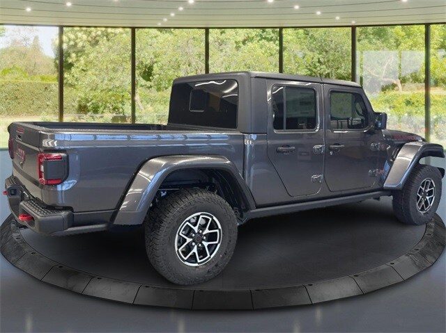 2025 Jeep Gladiator Rubicon photo 3