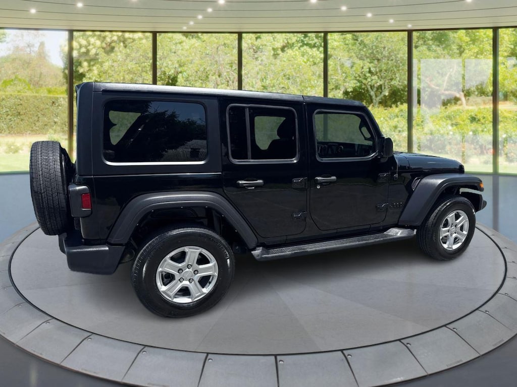 Used 2022 Jeep Wrangler Unlimited Sport S SUV