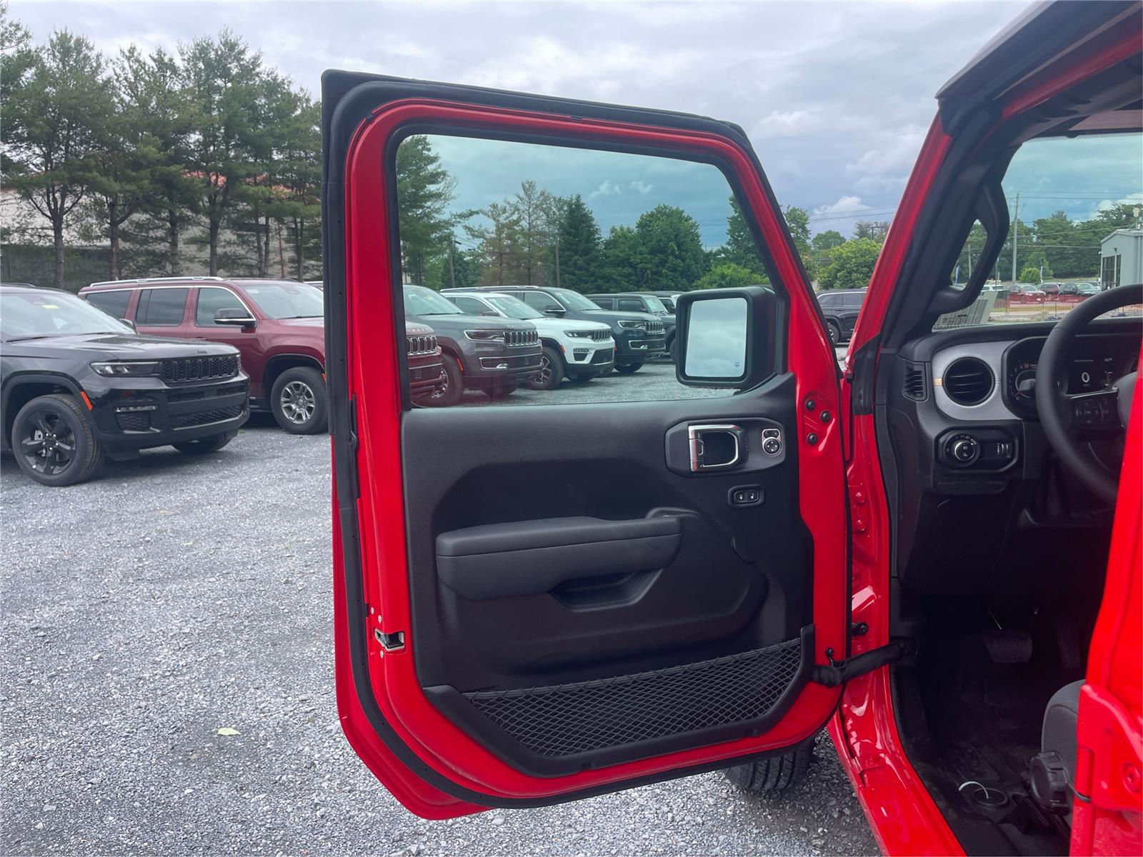2025 Jeep Gladiator Sport S - Photo 18