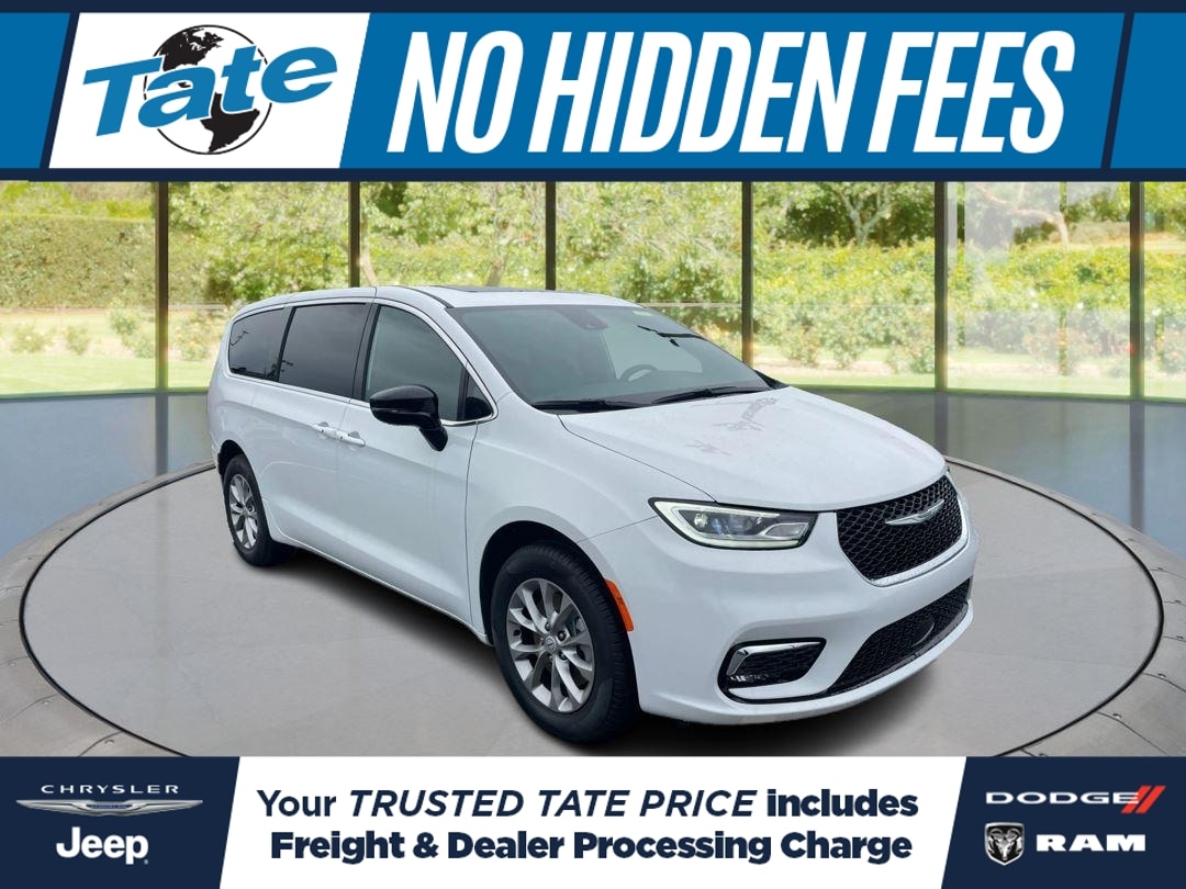 2026 Chrysler Pacifica Passenger Van 