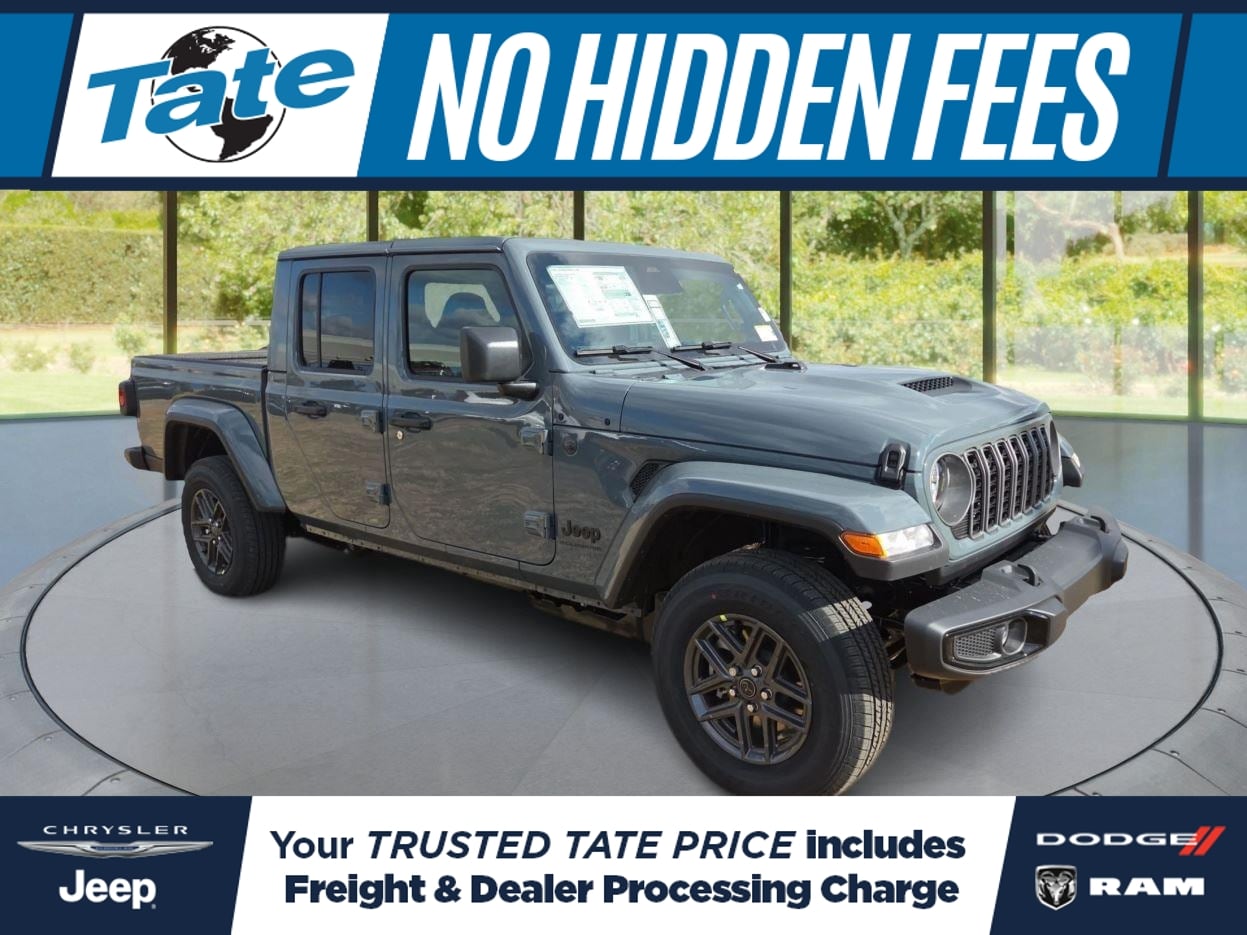 2026 Jeep Gladiator Sport S Auto's photo