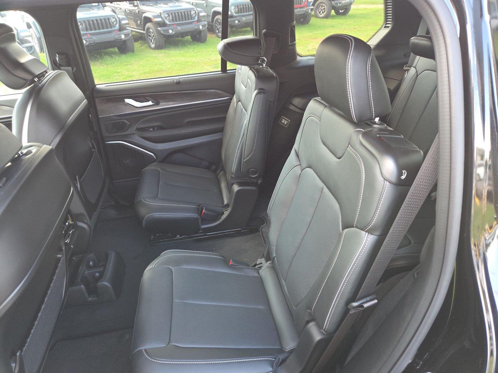 2025 Jeep Grand Cherokee L Overland - Photo 10