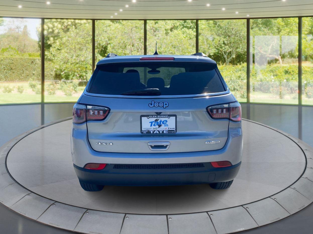 2020 Jeep Compass Latitude photo 4