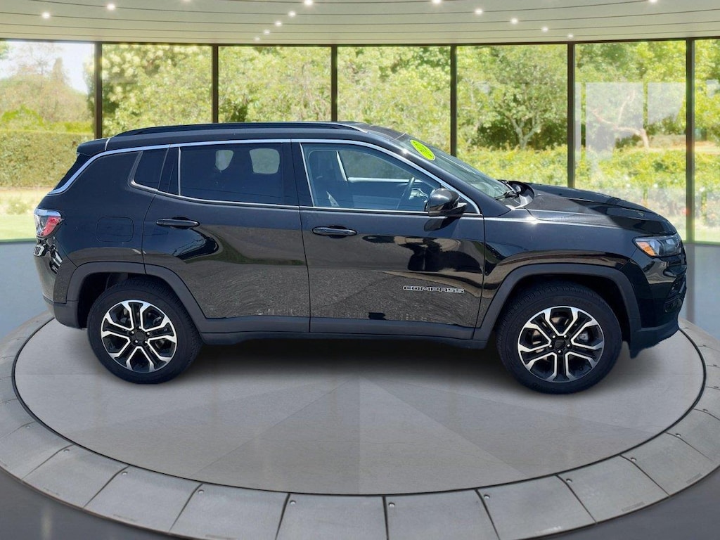 Used 2022 Jeep Compass Limited SUV