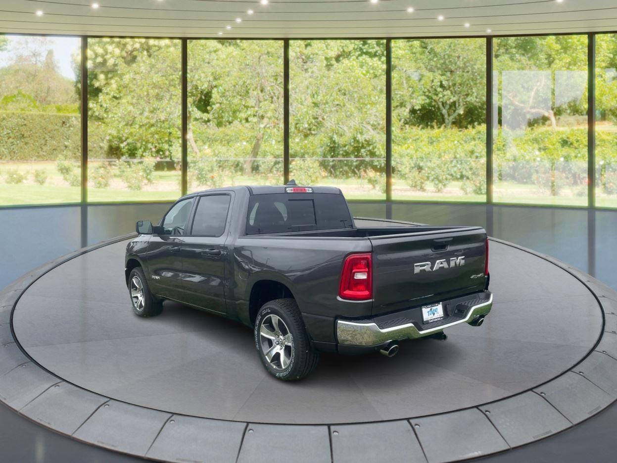 2026 Ram 1500 Tradesman photo 3