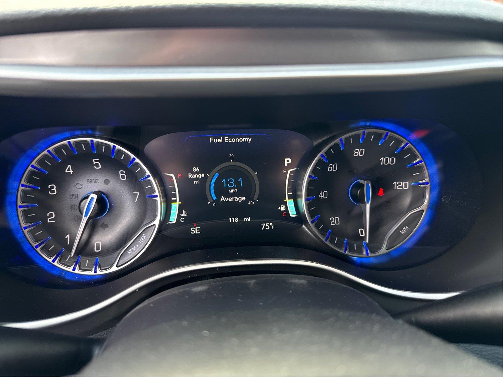 2026 Chrysler Pacifica Select - Photo 14