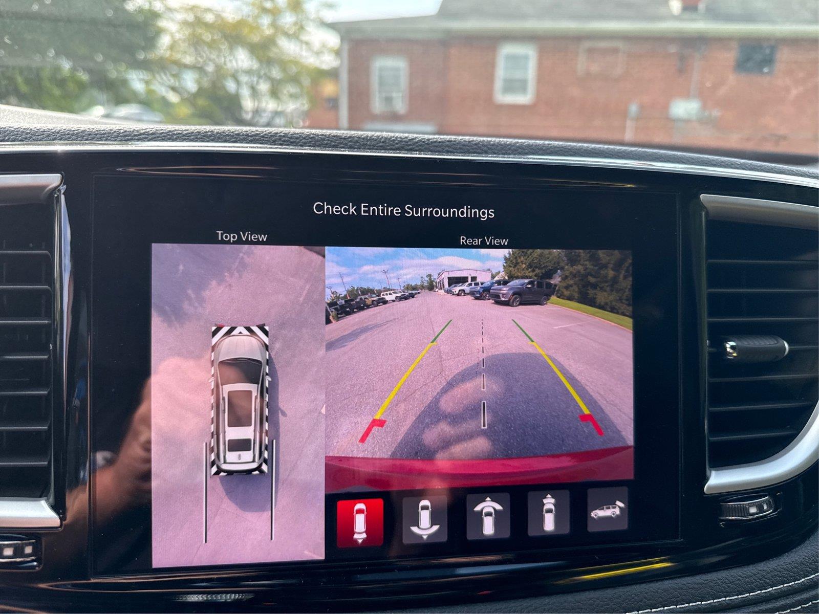 2026 Chrysler Pacifica Select - Photo 12