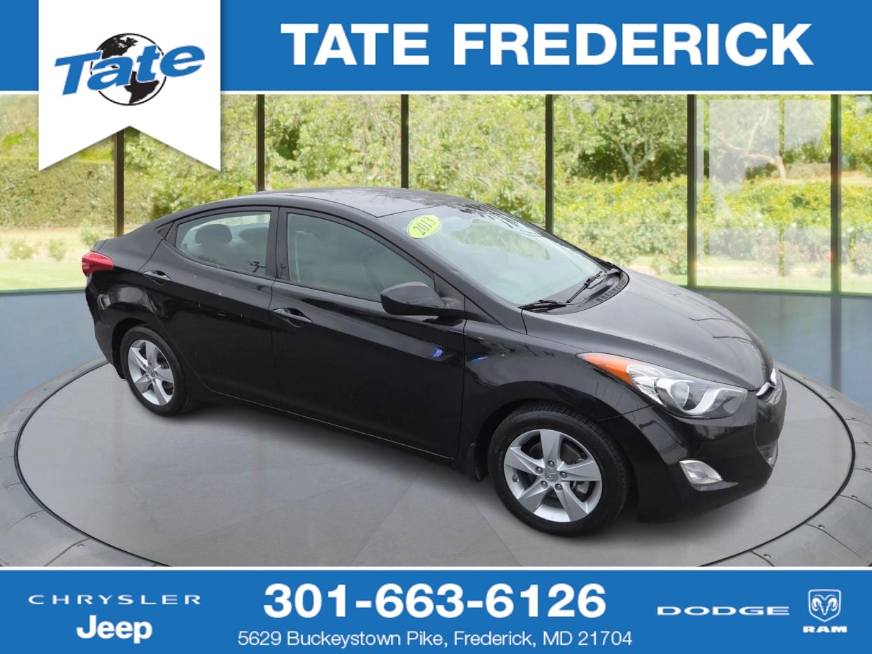 2013 Hyundai Elantra GLS's photo