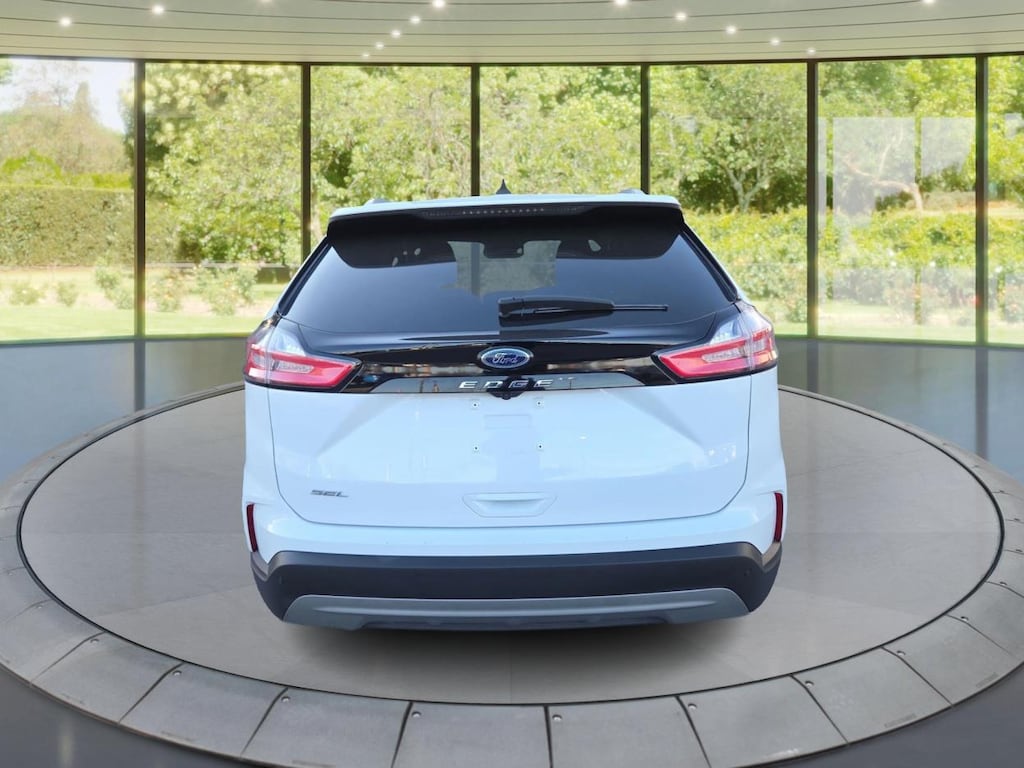 Used 2021 Ford Edge SEL SUV