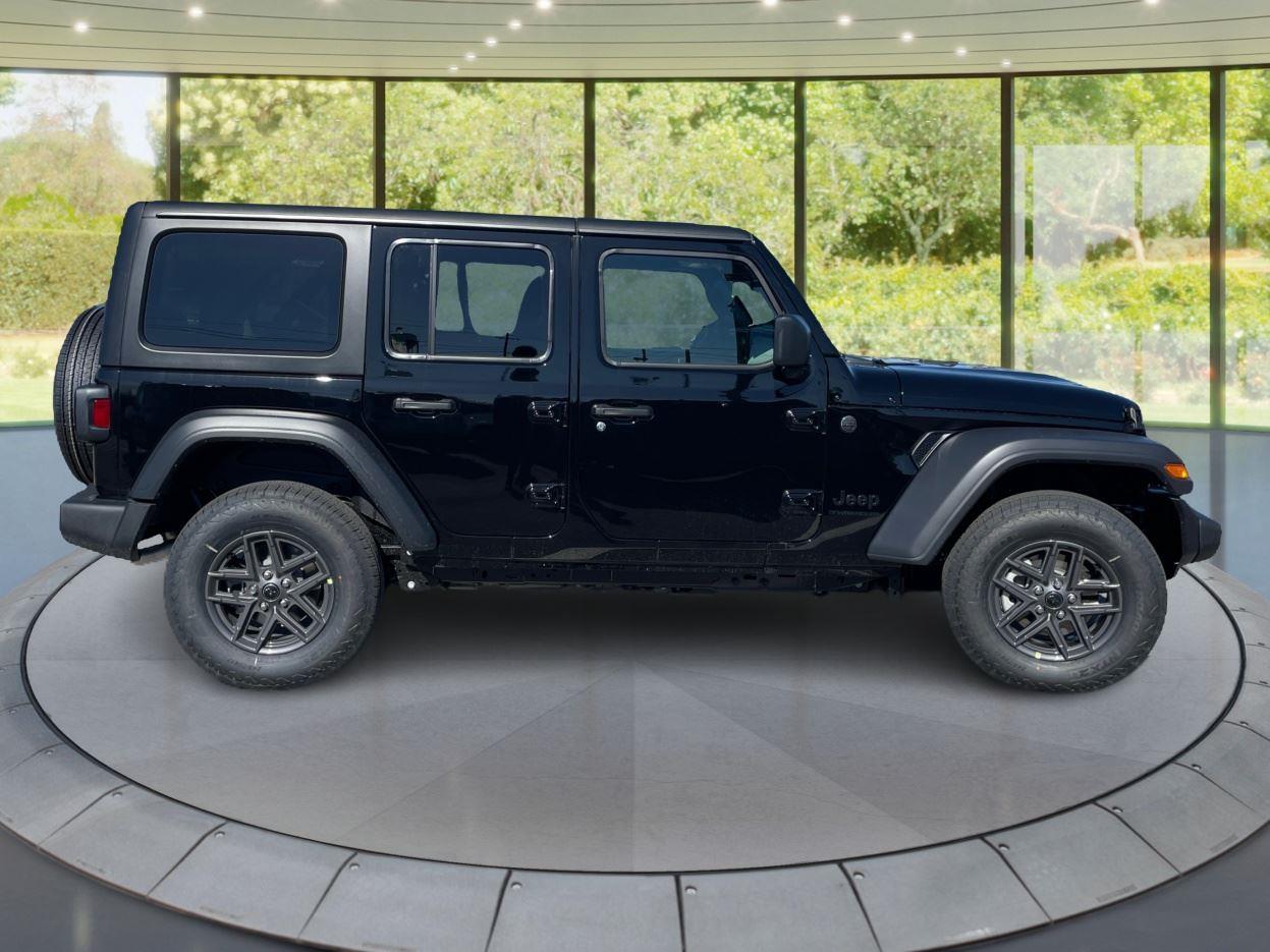 2025 Jeep Wrangler Sport photo 2