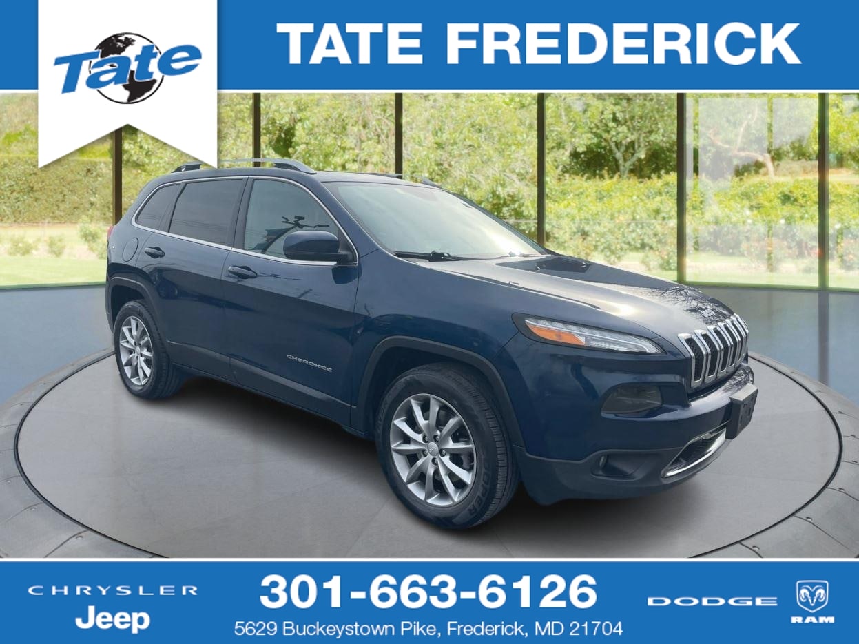 2018 Jeep Cherokee SUV 