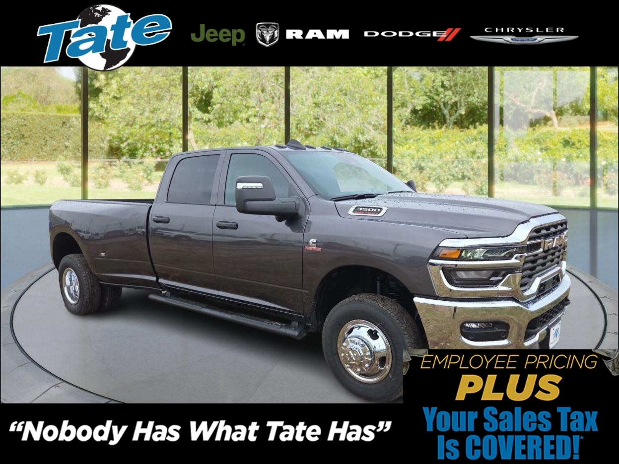 2026 RAM 3500 Tradesman Crew Cab LB DRW 4WD