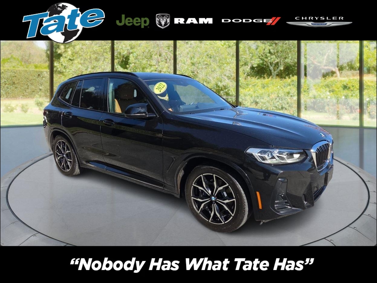 2022 BMW X3 40i's photo