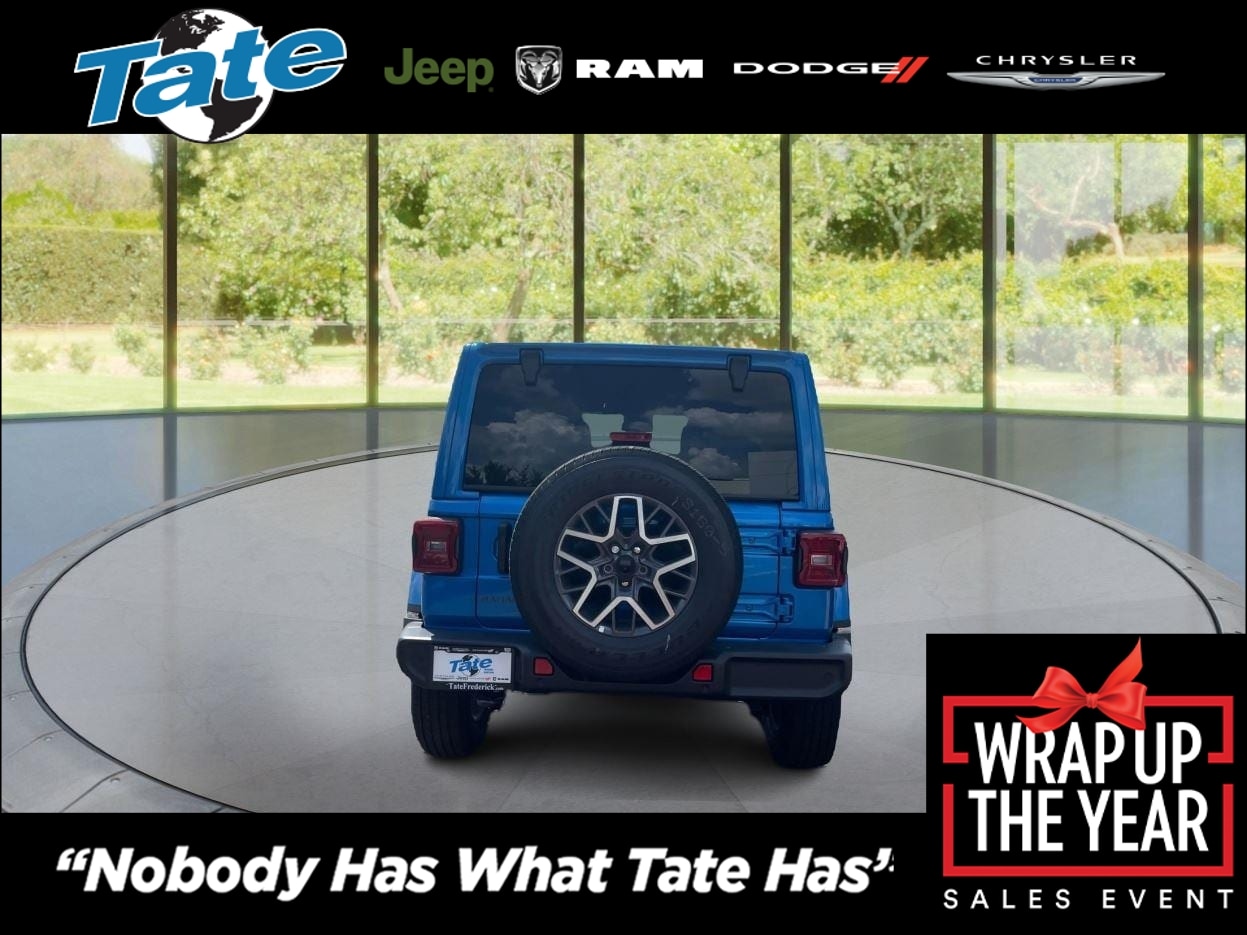 2025 Jeep Wrangler 4-Door Sahara's photo