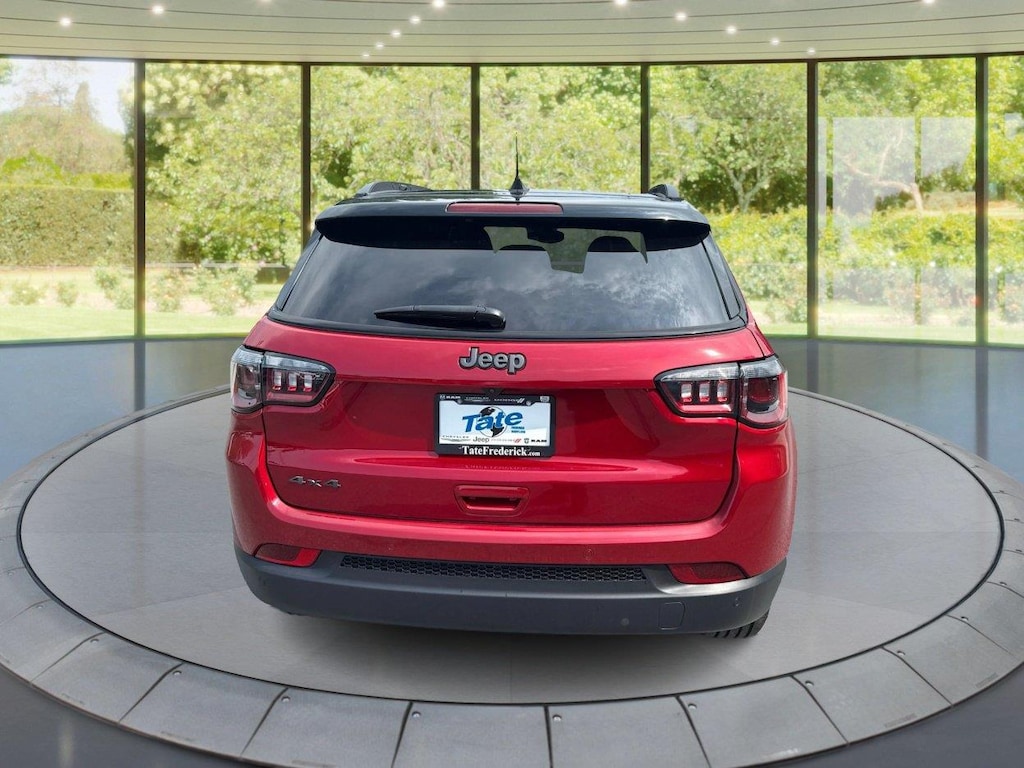 Used 2025 Jeep Compass Limited SUV