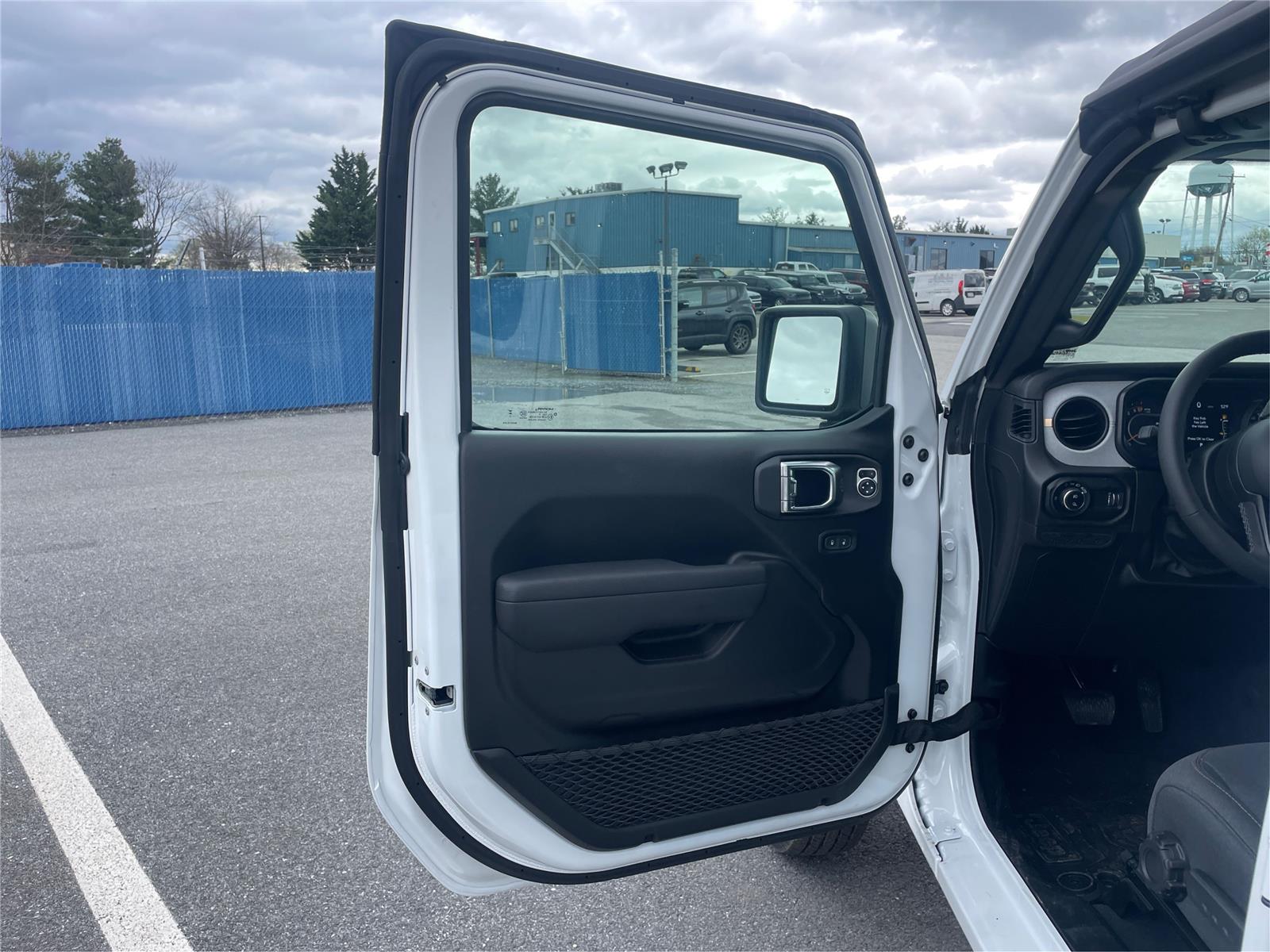 2025 Jeep Gladiator Sport S - Photo 19