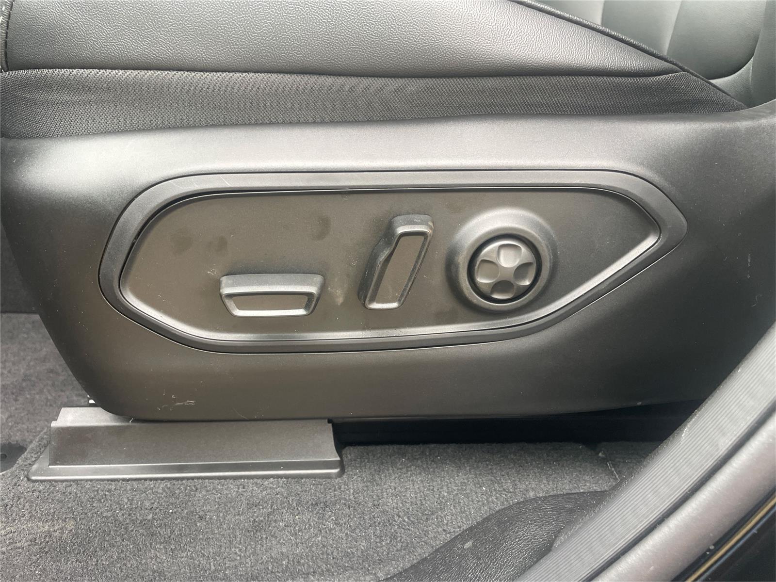 2025 Jeep Grand Cherokee Limited - Photo 18