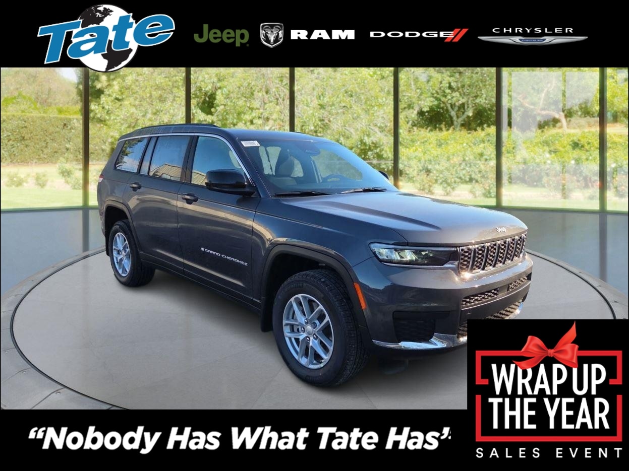 2025 Jeep Grand Cherokee L Laredo's photo