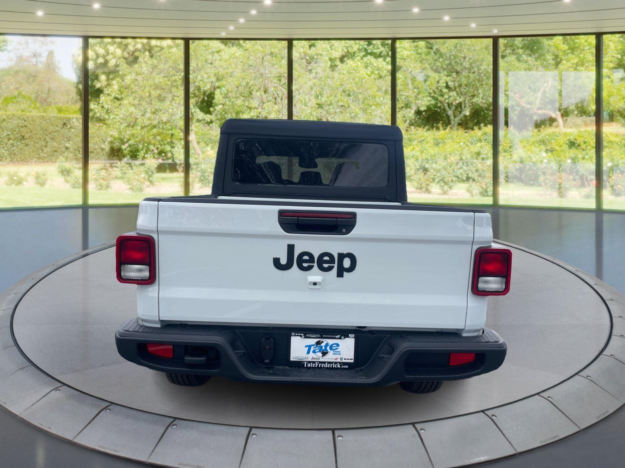 2025 Jeep Gladiator Sport S photo 4