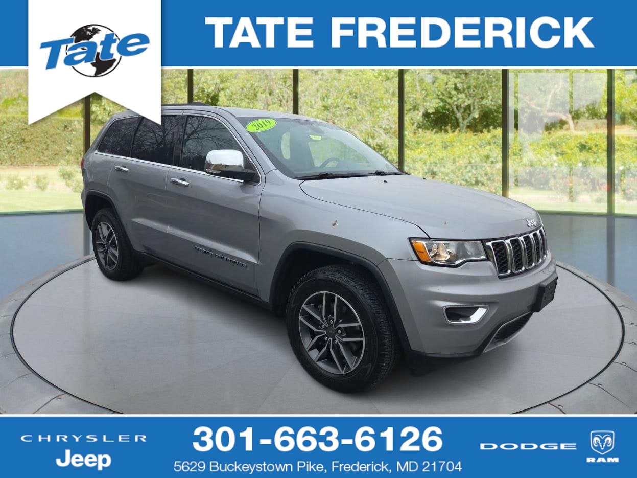2019 Jeep Grand Cherokee Limited's photo