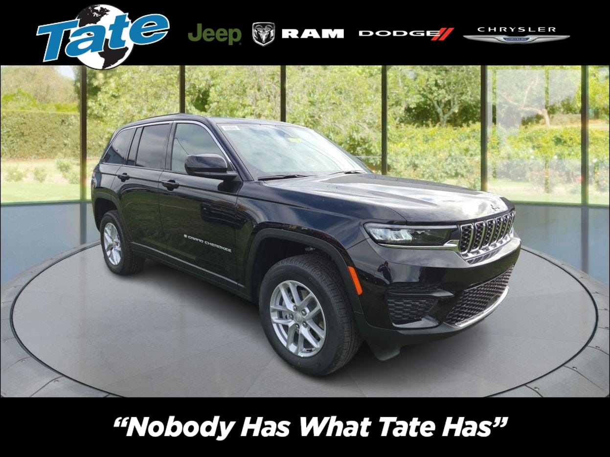 2025 Jeep Grand Cherokee Laredo's photo