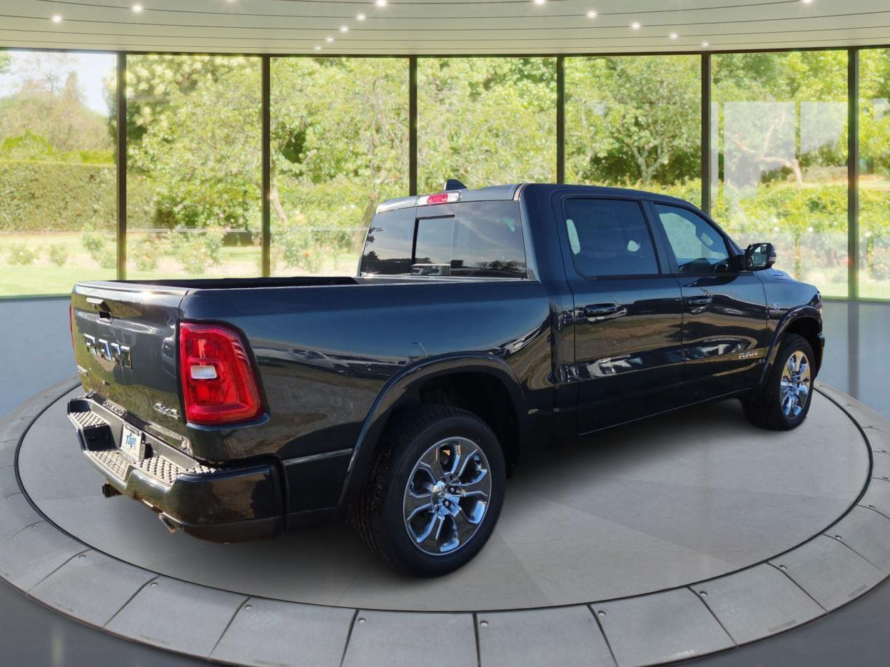 2026 Ram 1500 Big Horn photo 3