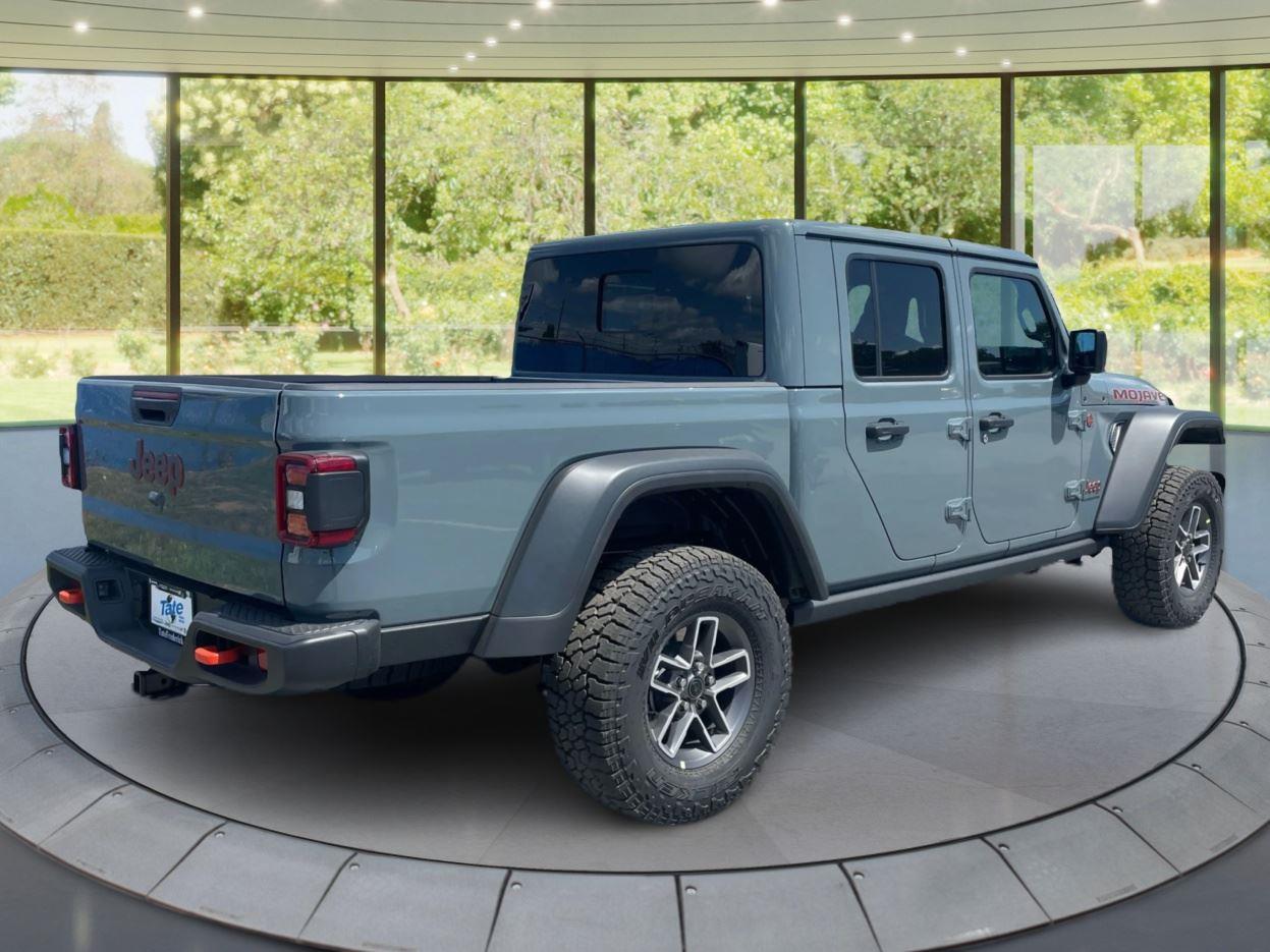 2025 Jeep Gladiator Mojave photo 2