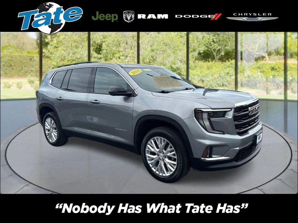 Used 2024 GMC Acadia FWD Elevation