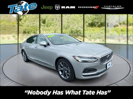 2023 Volvo S90 Plus Sedan
